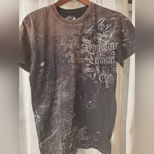 Men's graphic tee